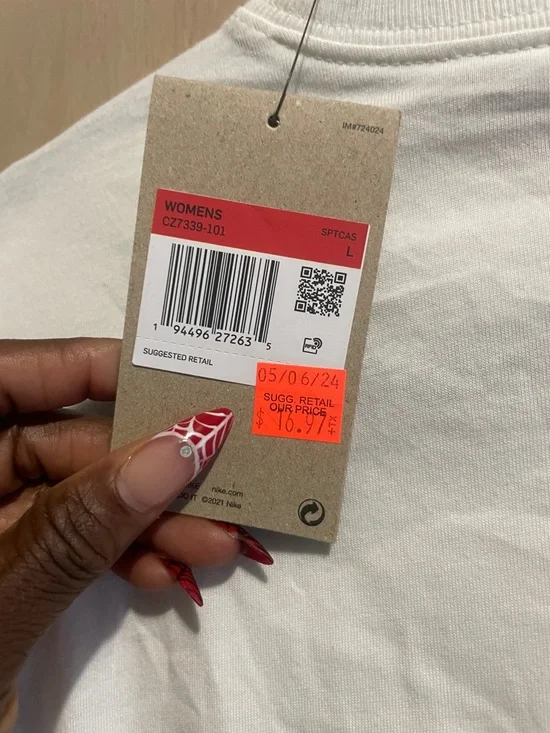 Nike White Crew Tee with black  Logo - Picture 3 of 4